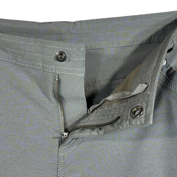 Kuhl SZ 16 Trekr Kapri Hiking Capris Pants Stretch Zip-Fly Zip Pockets Mid-Rise - Picture 3 of 14